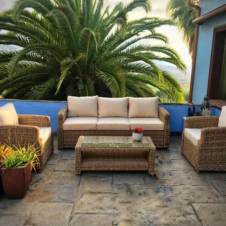 Holiday home Indigo House